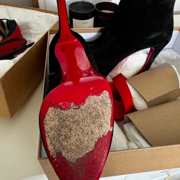 Christian Louboutins Bianca bootie black suede - Picture 4 of 8